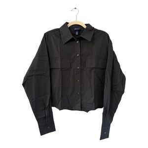 NWT Scoop NYC Women’s Black Crop Shirts in Size M 8-10